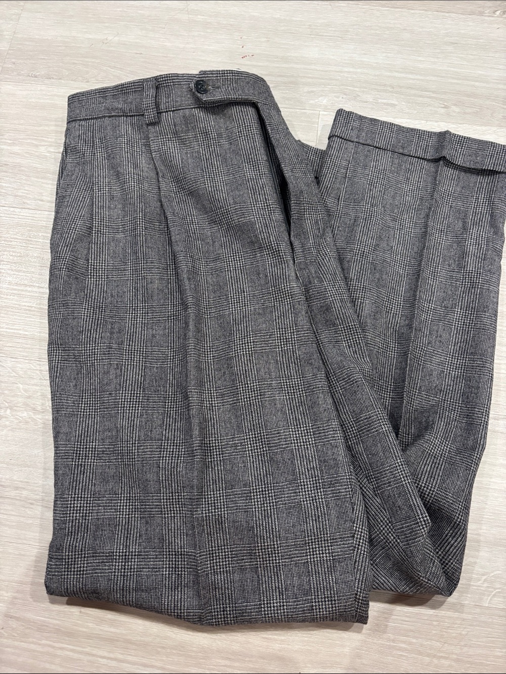 Nautica Gray Glen Plaid Dress Pants